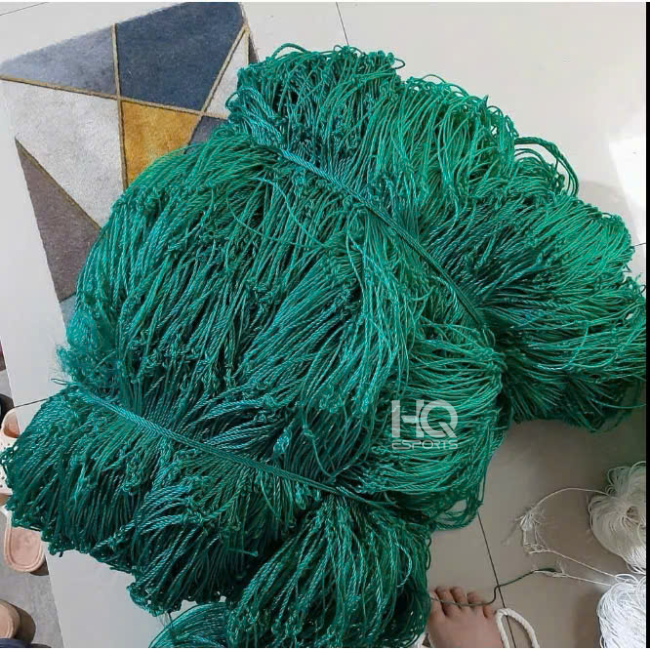 Lưới sân bóng
